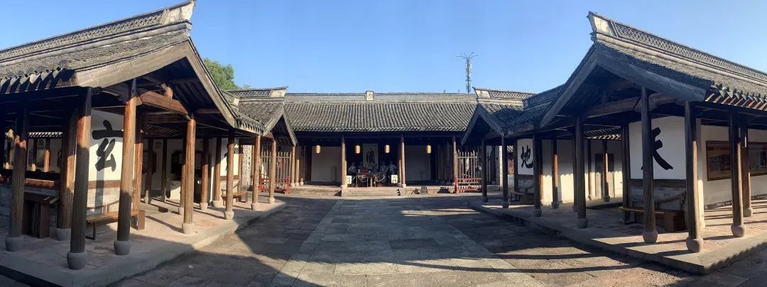 慈城校士馆